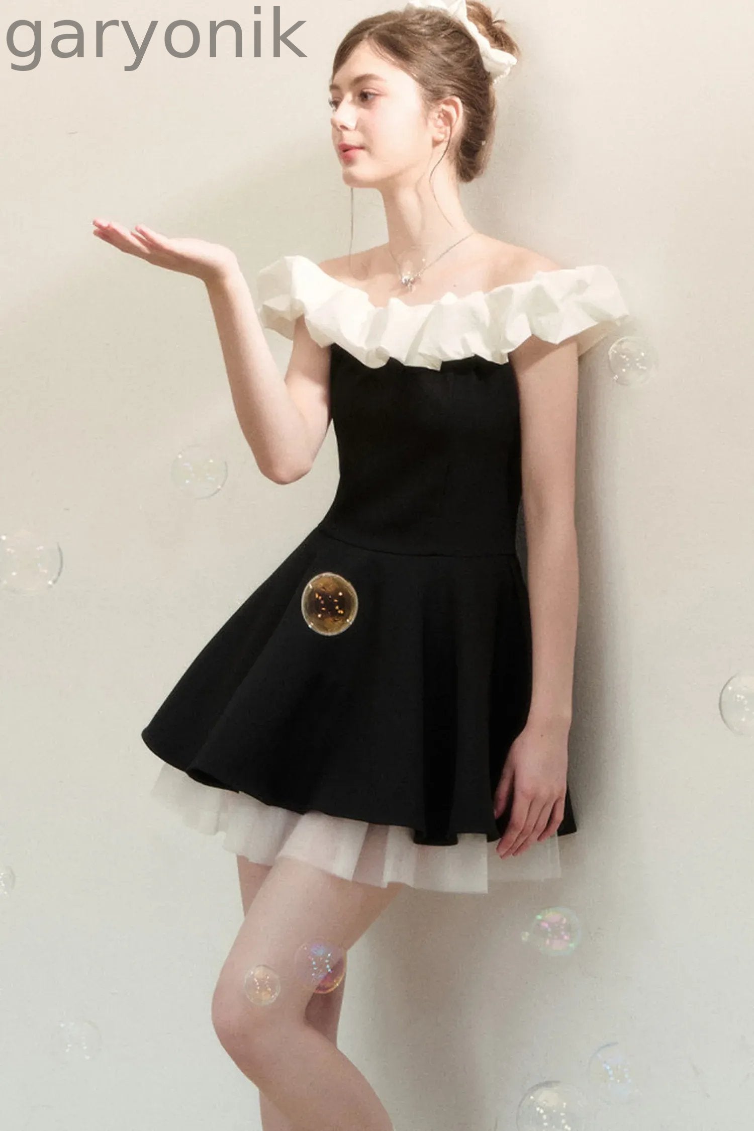 Elegant Off-Shoulder Ballet Dress