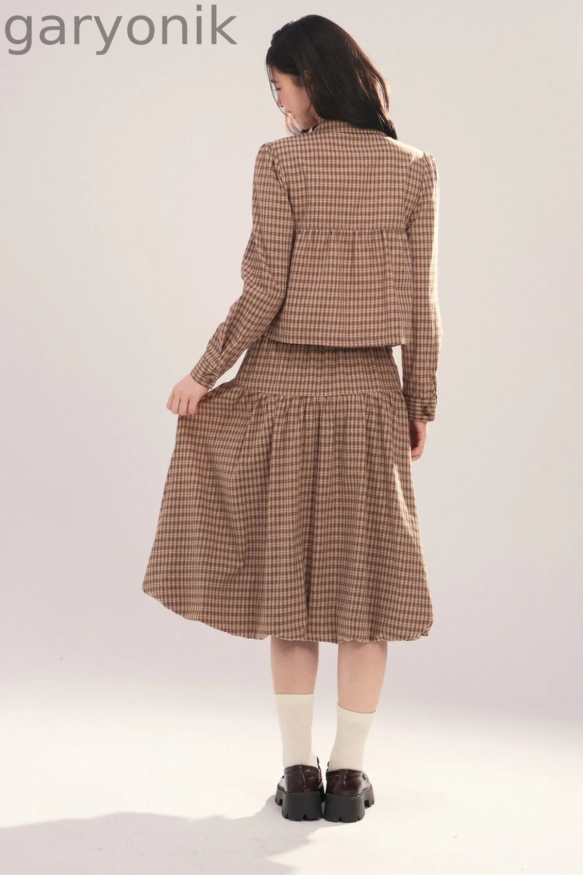 Long-Sleeved Plaid Shirt and Skirt Set-Up