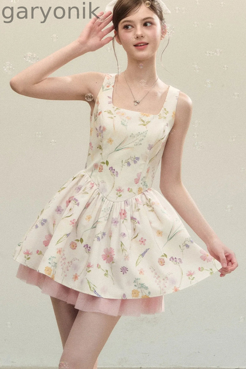 Floral Puffy Suspender Dress