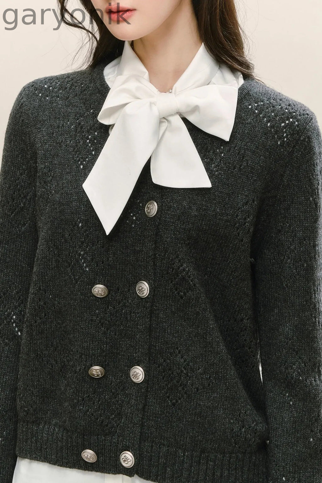 Gray Double-Breasted Knit Jacket Bow Tie Shirt Set-Up