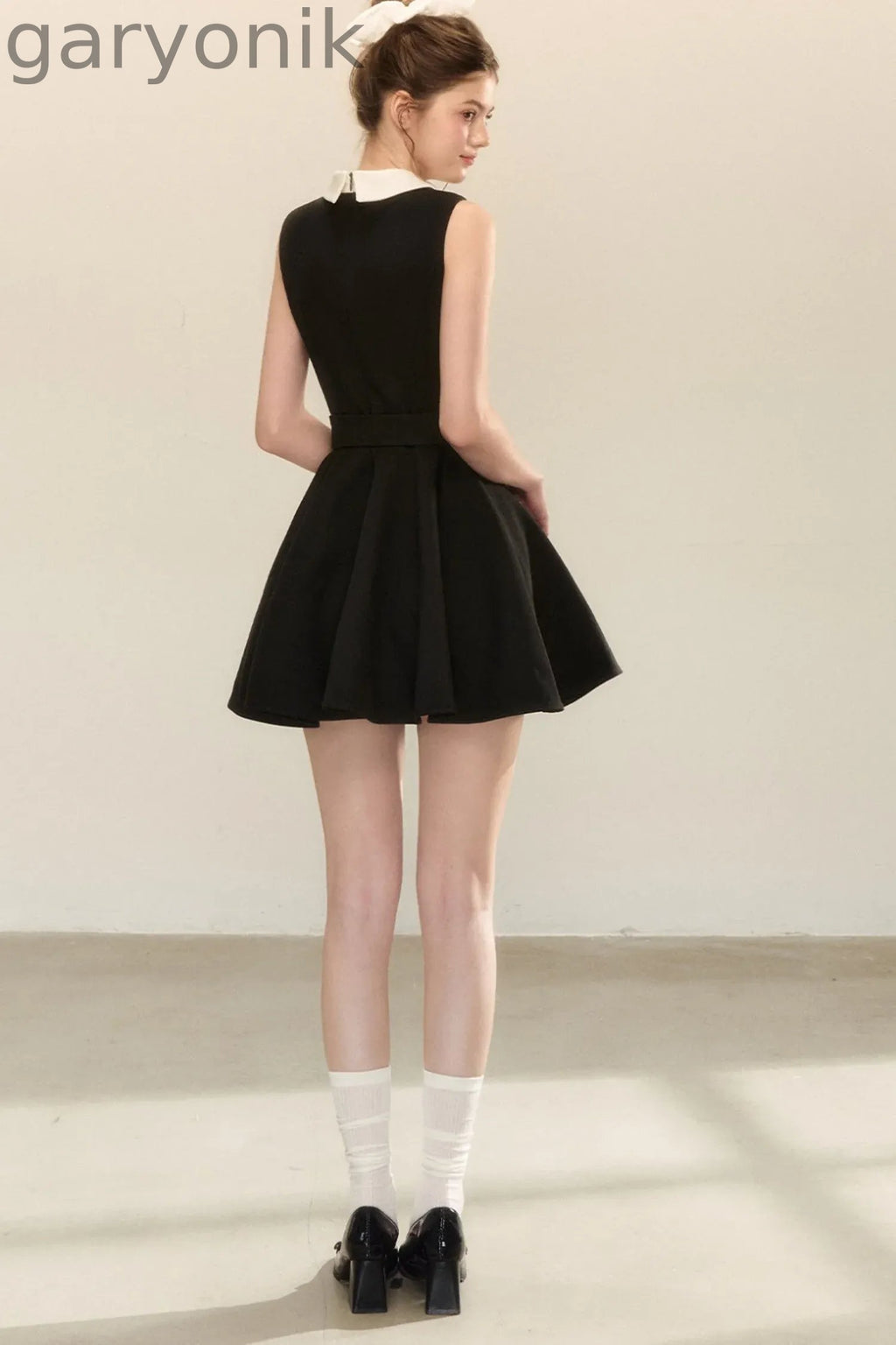 Hepburn Style Tie Waist Dress