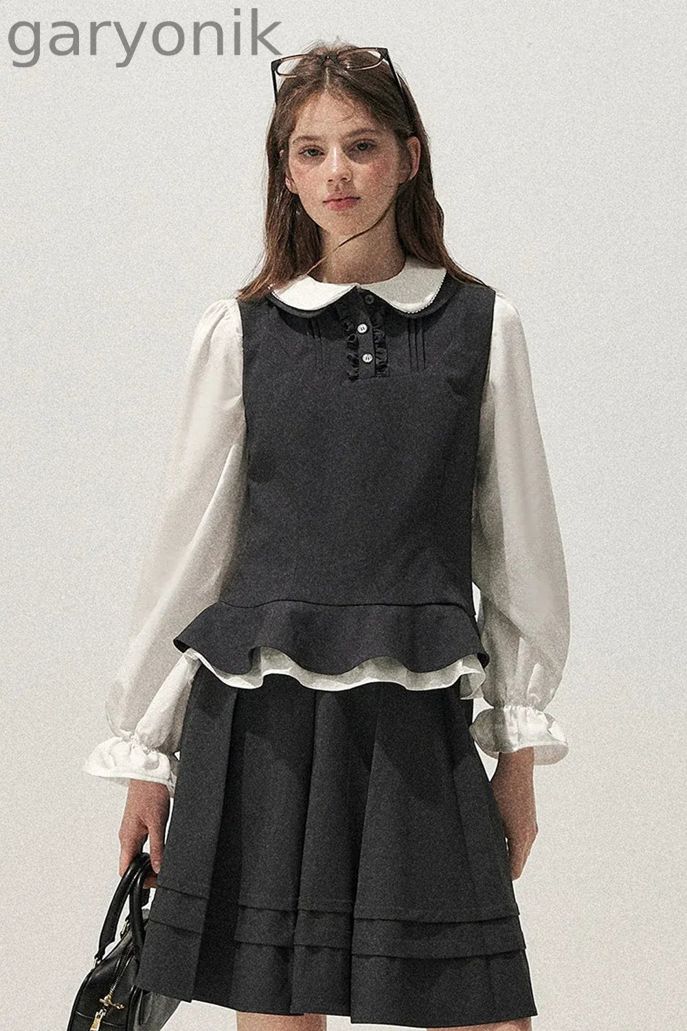 Retro Lace Hem Vest and Skirt Set-Up