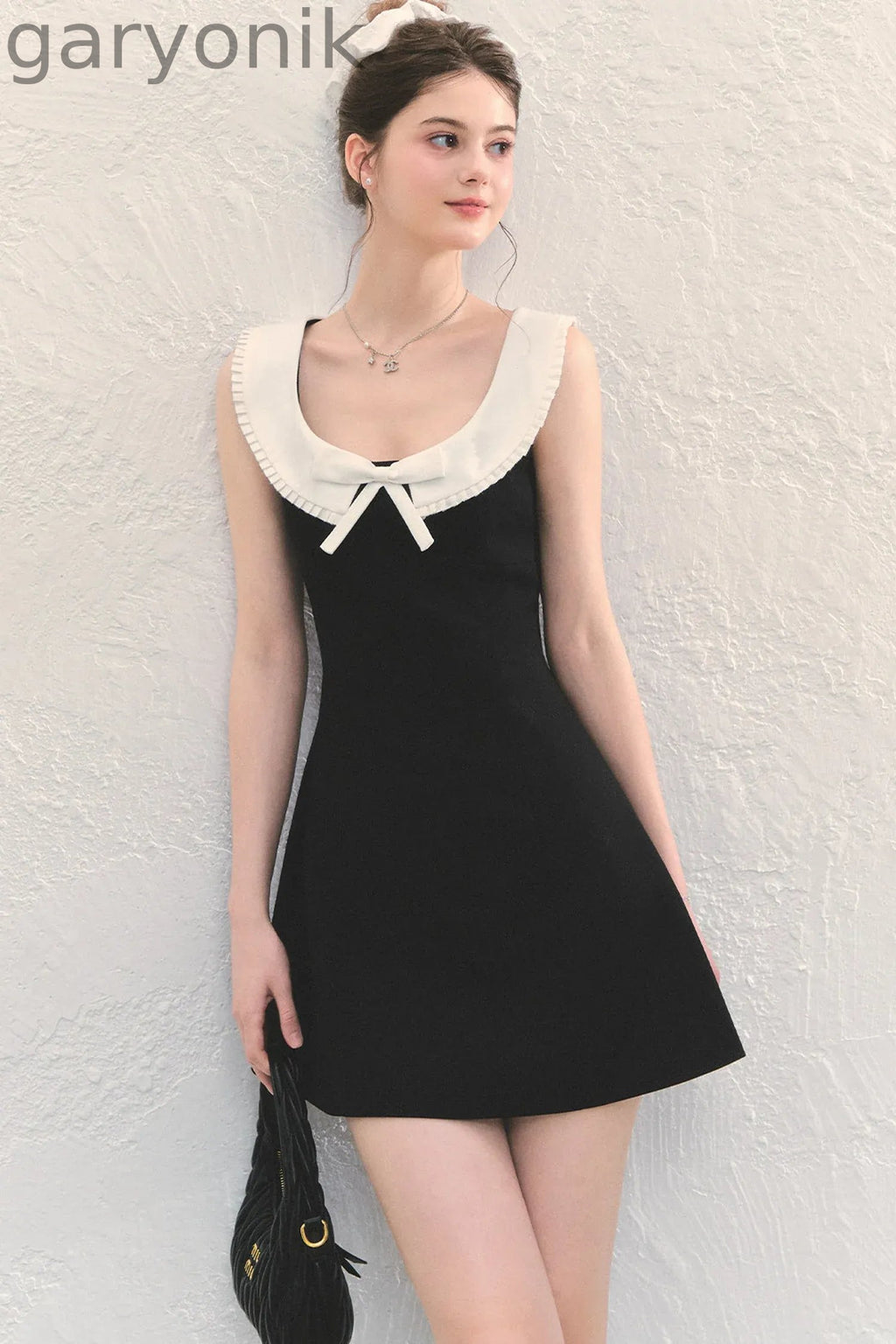 U-Neck Bow Collar Sleeveless Dress