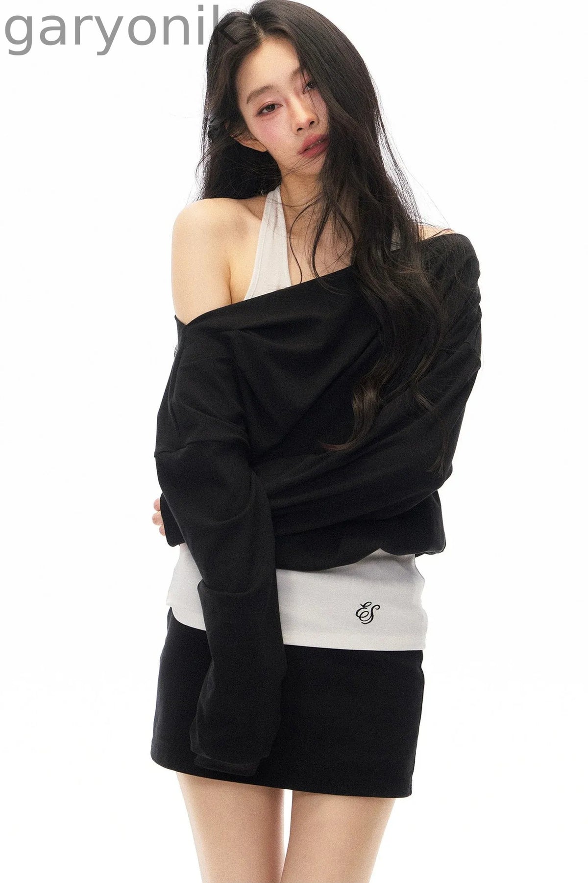 Black Asymmetrical Shoulder Long-Sleeve Top and Skirt Set-Up