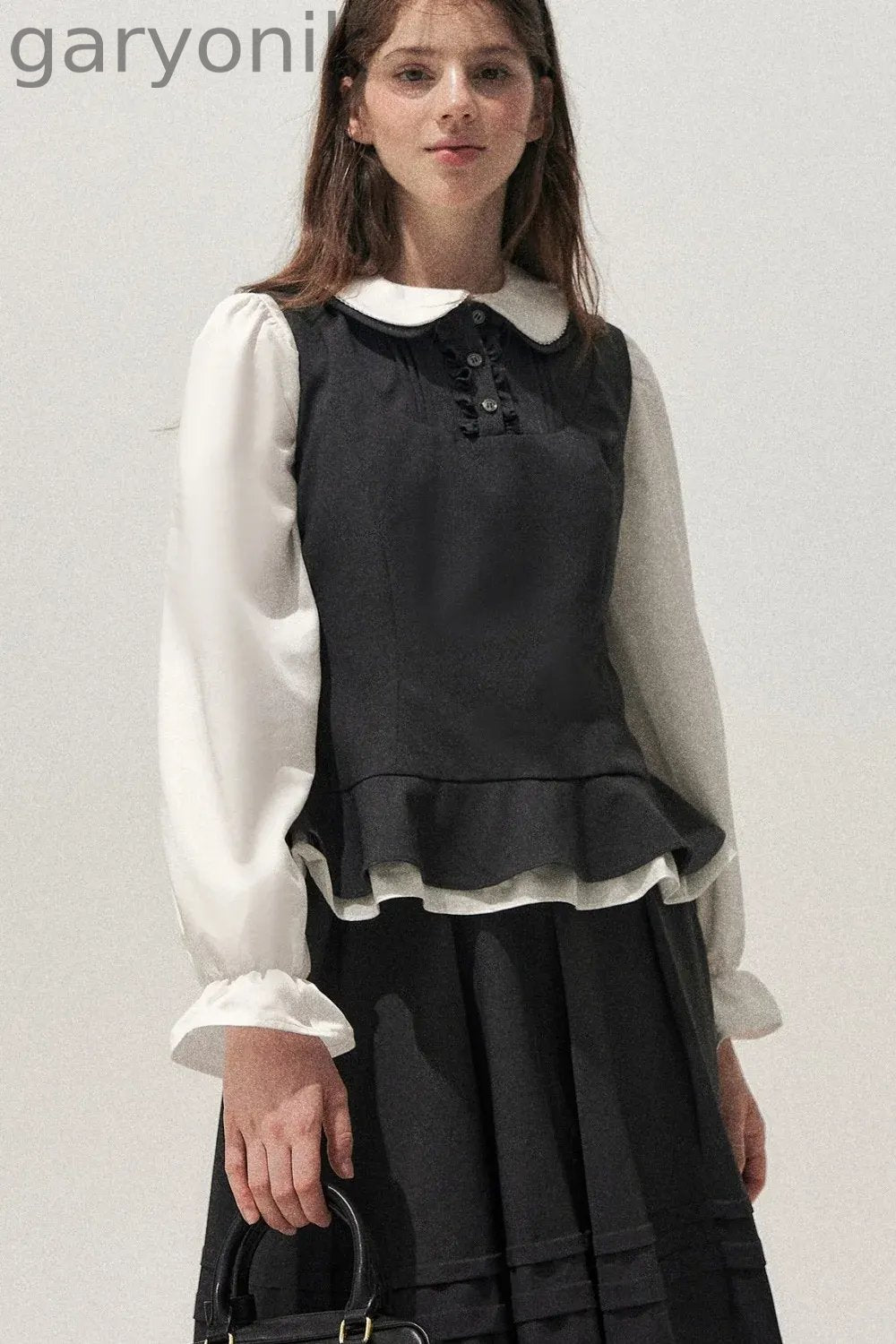 Retro Lace Hem Vest and Skirt Set-Up