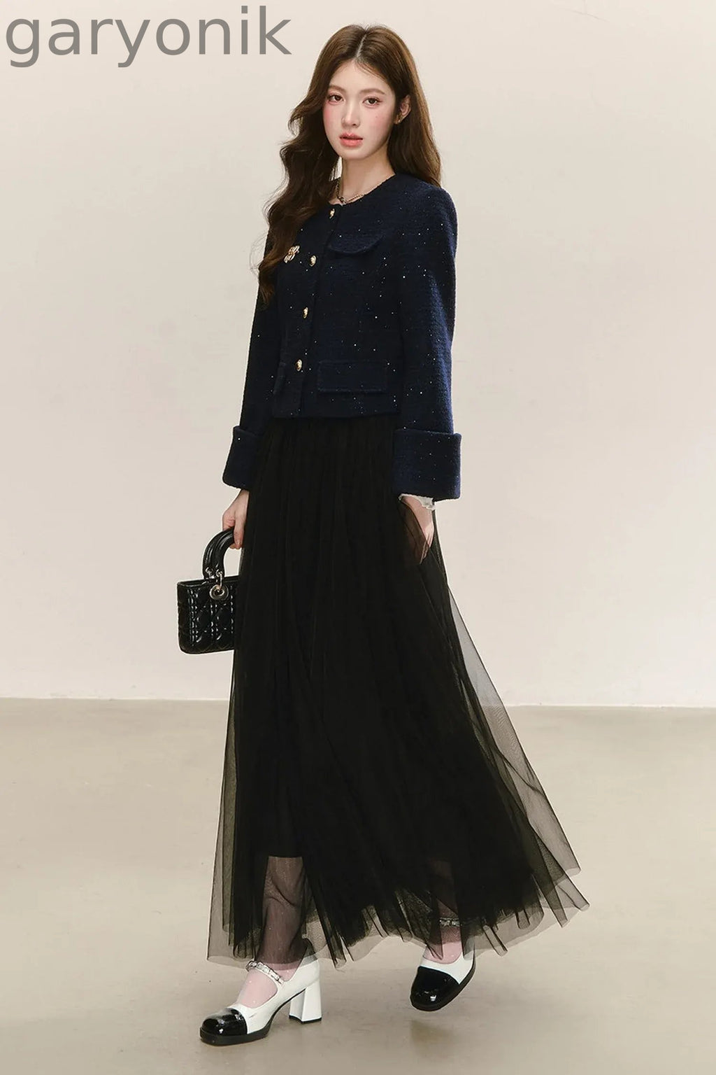 Elegant Tweed Long-Sleeve Cardigan