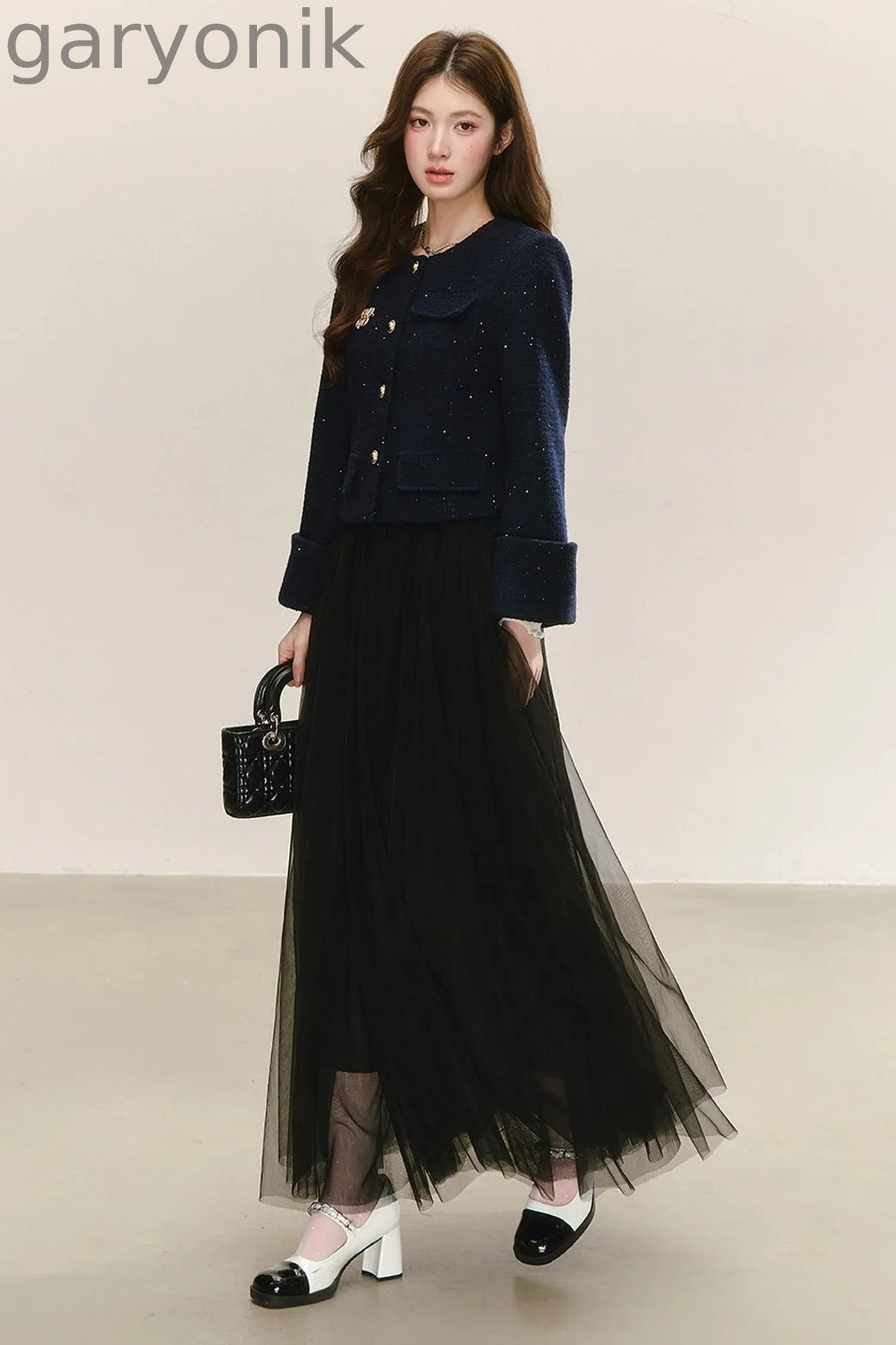 Elegant Tweed Long-Sleeve Cardigan