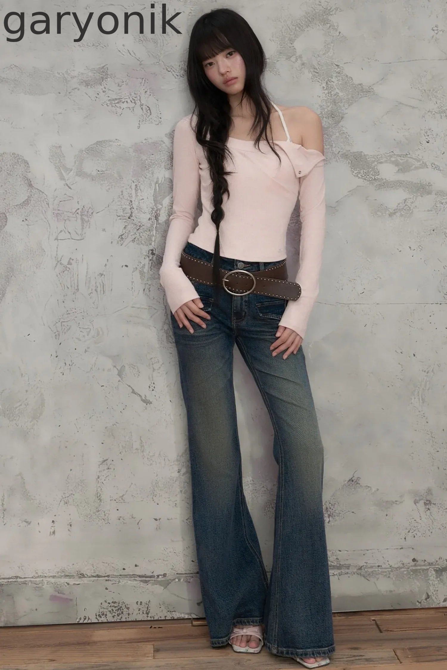 Off-Shoulder Long-Sleeve Top and Pants Set-Up