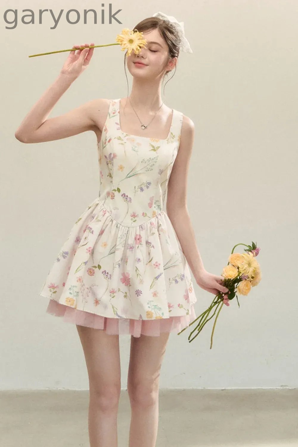 Floral Puffy Suspender Dress